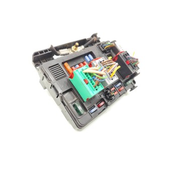 Recambio de caja reles / fusibles para citroën c3 1.4 hdi sx plus referencia OEM IAM 9643498780  