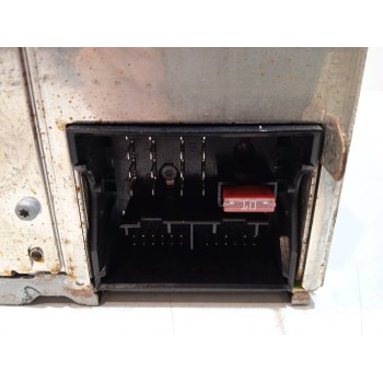 Recambio de sistema audio / radio cd para audi a4 berlina (8e) 2.0 tdi 16v (103kw) referencia OEM IAM 8E0035186AK  