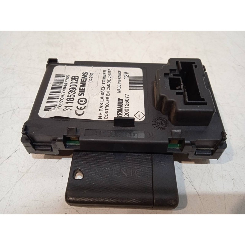 Recambio de conmutador de arranque para renault scenic ii grand luxe dynamique referencia OEM IAM 8200125077  