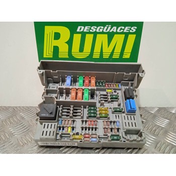 CAJA RELES / FUSIBLES 61146978271 