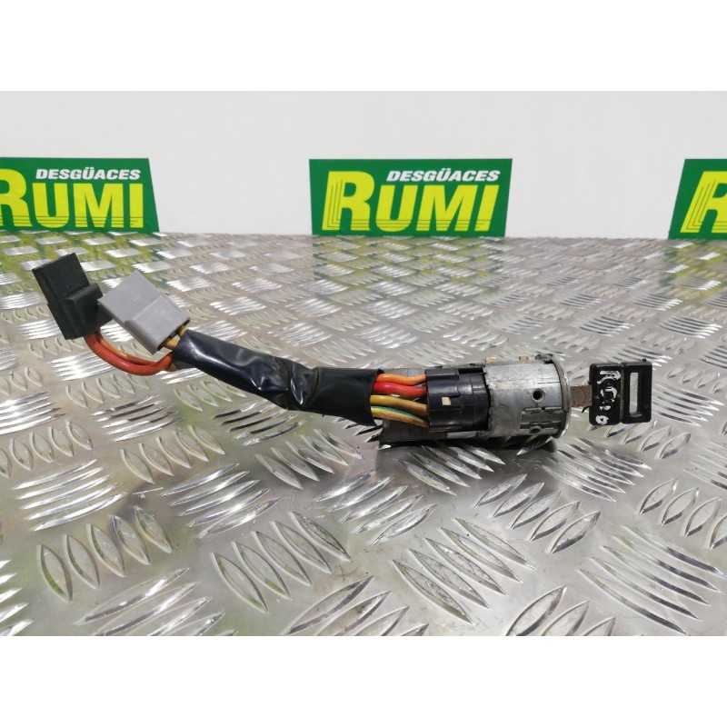 Recambio de conmutador de arranque para renault clio i phase iii 1.4 rt referencia OEM IAM   