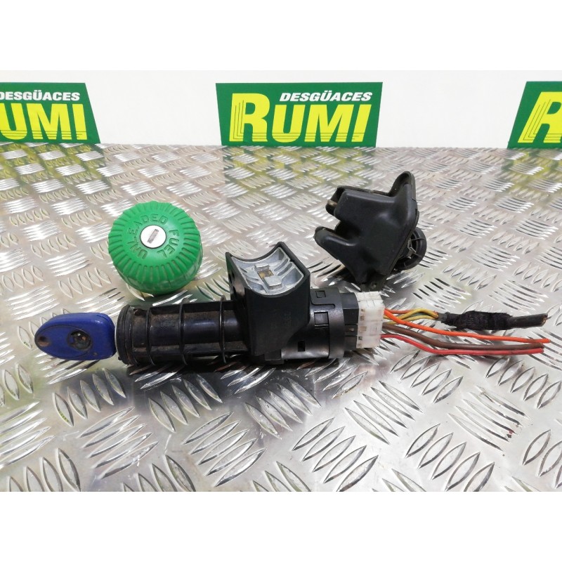 Recambio de juego bombines para fiat punto berlina (176) 75 elx referencia OEM IAM   