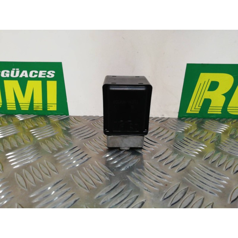Recambio de antirrobo / llave contacto para renault scenic ii referencia OEM IAM E0160400 8200604932 B0249A11407H