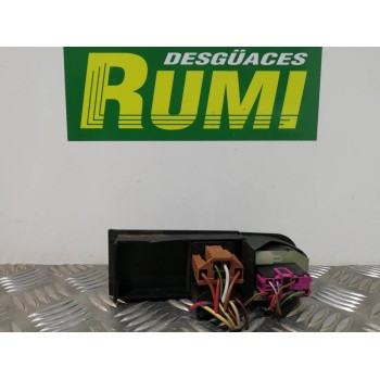 Recambio de mando elevalunas delantero izquierdo para audi 80/90 (893) 80 comfort edition referencia OEM IAM 443972995  