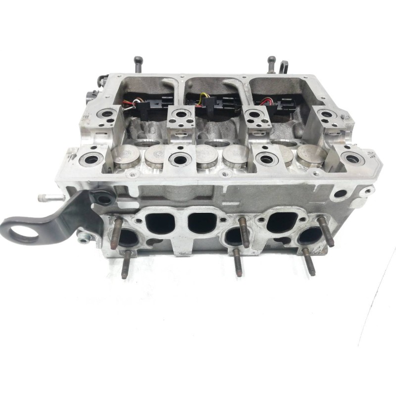 Recambio de culata para volkswagen polo (9n3) advance referencia OEM IAM 045103373H  