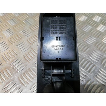 Recambio de mando elevalunas delantero izquierdo para hyundai elantra (xd) 2.0 gls (4-ptas.) (2004) referencia OEM IAM 620W05290