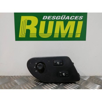 Recambio de mando elevalunas delantero izquierdo para renault safrane (b54) 2.2 si referencia OEM IAM 7700808035 77008119 