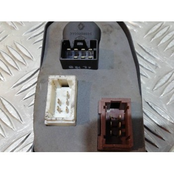 Recambio de mando elevalunas delantero izquierdo para renault safrane (b54) 2.2 si referencia OEM IAM 7700808035 77008119 