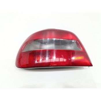 Recambio de piloto trasero izquierdo para volvo s40 berlina 2.0 16v referencia OEM IAM 30800227  