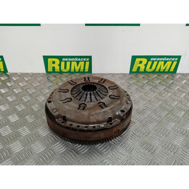 Recambio de kit embrague para audi a4 berlina (b5) 2.5 tdi referencia OEM IAM 059141031  