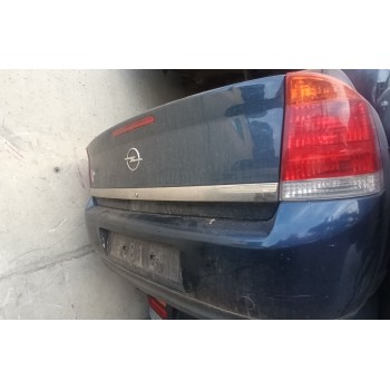 opel vectra c berlina del año 2003