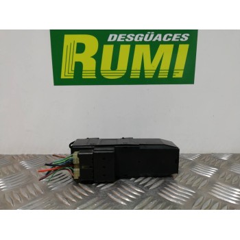 Recambio de mando elevalunas delantero izquierdo para daewoo nubira berlina classic cdx referencia OEM IAM 96190771  