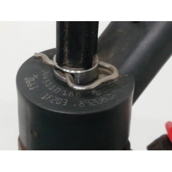 Recambio de inyector para ford focus berlina (cap) ambiente (d) referencia OEM IAM 0445110188  