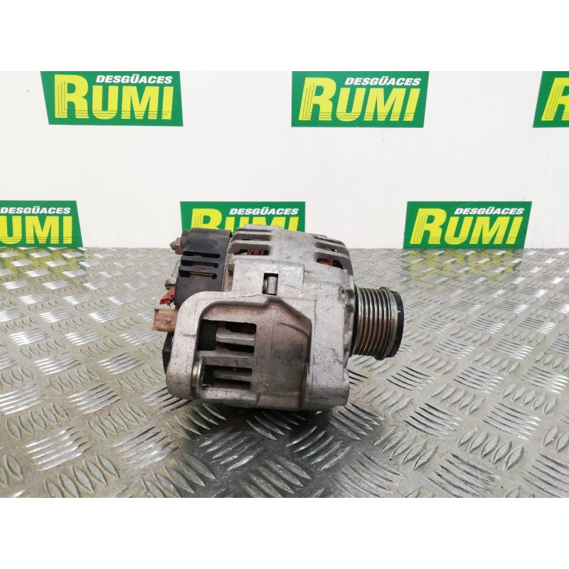 Recambio de alternador para volvo s40 berlina 1.9 d referencia OEM IAM 7700430182 SG10B010 2542270A