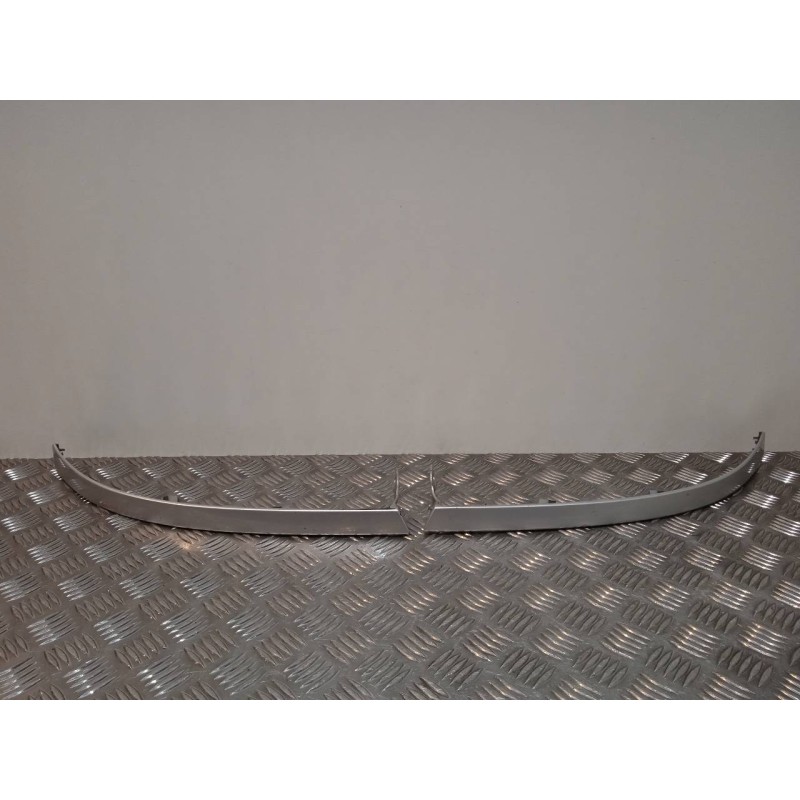 Recambio de molduras delanteras para opel omega b design edition berlina referencia OEM IAM 09148391LH 09148392RH 