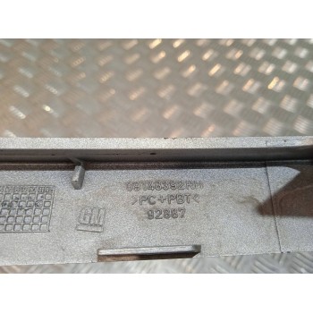 Recambio de molduras delanteras para opel omega b design edition berlina referencia OEM IAM 09148391LH 09148392RH 