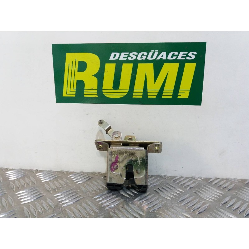 Recambio de cerradura maletero / porton para opel vectra b berlina básico referencia OEM IAM 09130569  