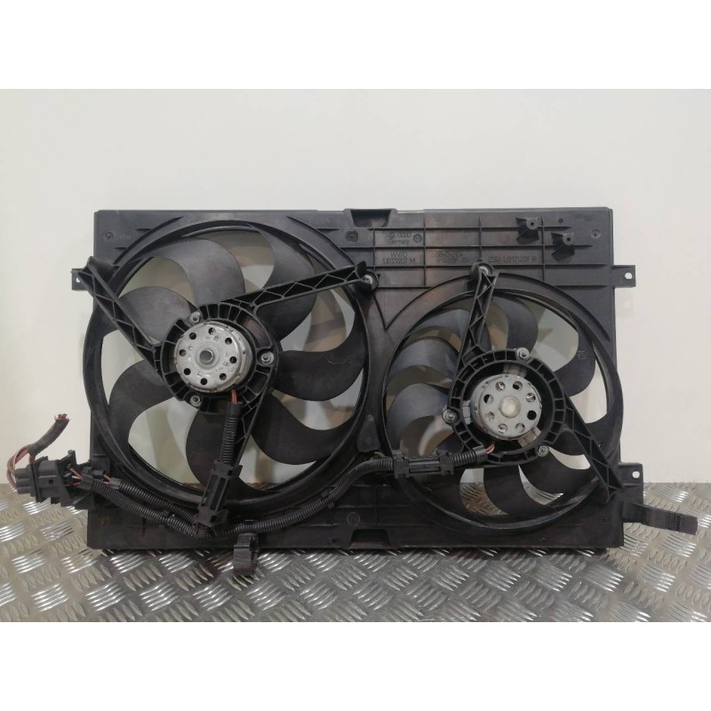 Recambio de electroventilador para volkswagen golf iv berlina (1j1) 25 aniversario referencia OEM IAM 1J0121207M 1J0121205B 
