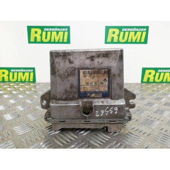 Recambio de centralita motor uce para renault clio ii fase i (b/cbo) 1.9 d referencia OEM IAM 7700104956 7700111205 R04080009F