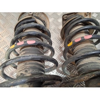 Recambio de juego amortiguadores delantero para fiat doblo (119) 1.9 d elx referencia OEM IAM 46812368 GP32428 