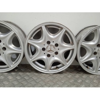 Recambio de juego llantas para mercedes-benz clase c (w203) familiar referencia OEM IAM 2034010102  