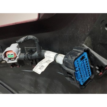 Recambio de paragolpes trasero para hyundai tucson 1.7 crdi cat referencia OEM IAM 86611D7000  