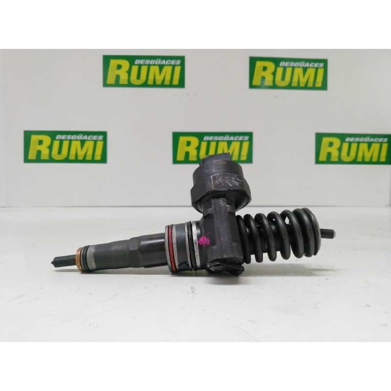 Recambio de inyector para volkswagen passat berlina (3b2) comfortline syncro / 4motion referencia OEM IAM 038130073F 0414720007 
