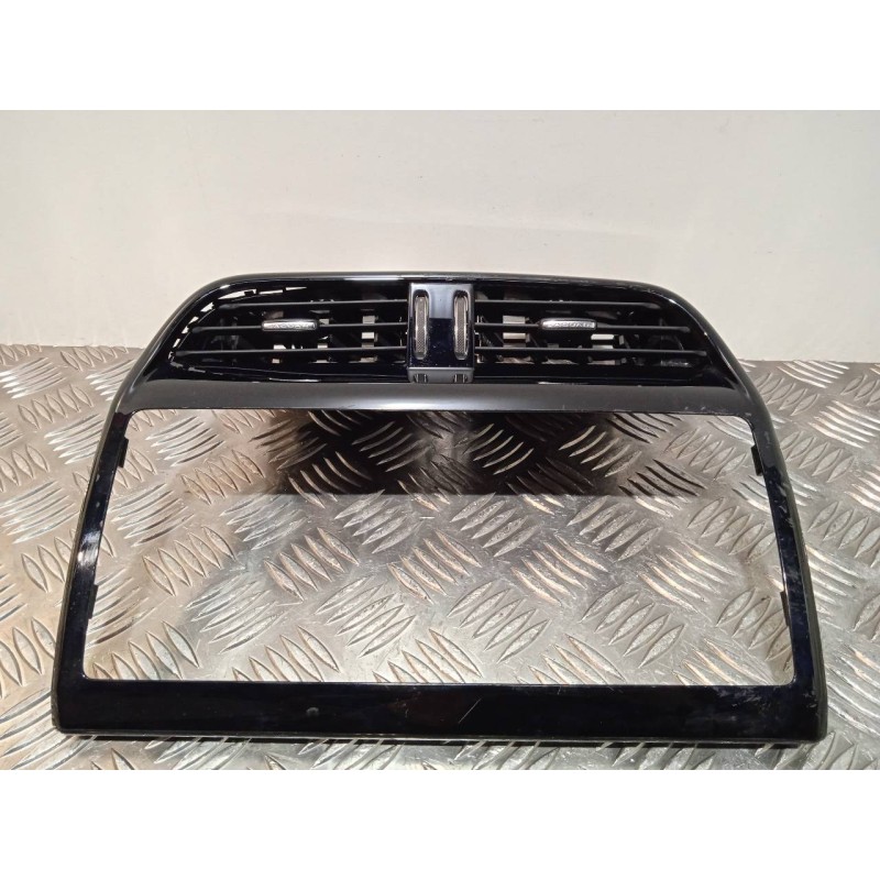 Recambio de rejilla aireadora para jaguar xe 2.0 diesel cat referencia OEM IAM GX73014L21AB  