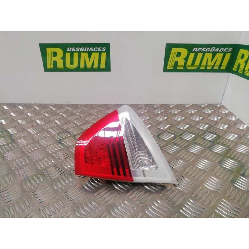 Recambio de piloto trasero derecho interior para bmw serie 3 berlina (e90) 318i referencia OEM IAM 693746015  