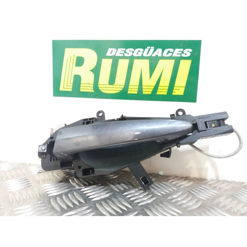 Recambio de maneta exterior delantera izquierda para bmw serie 3 berlina (e90) 316d referencia OEM IAM   