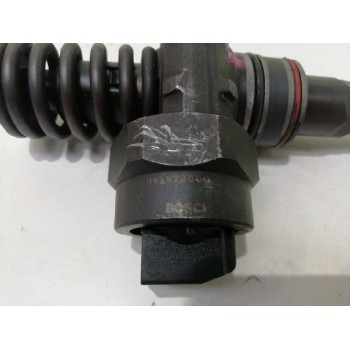 Recambio de inyector para volkswagen passat berlina (3b2) comfortline syncro / 4motion referencia OEM IAM 038130073F 0414720007 