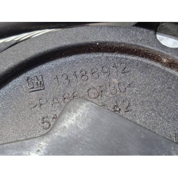 Recambio de maneta capot para opel corsa d navi referencia OEM IAM 13186912 13186909 