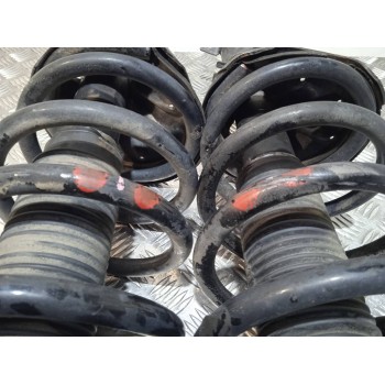 Recambio de juego amortiguadores delantero para kia carnival ii 2.9 cdri ex referencia OEM IAM   