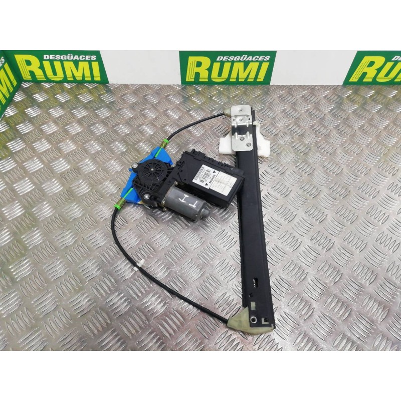 Recambio de elevalunas trasero izquierdo para audi a4 berlina (8e) 2.5 tdi (114kw) referencia OEM IAM 8E0959801A 105848103 5WK47