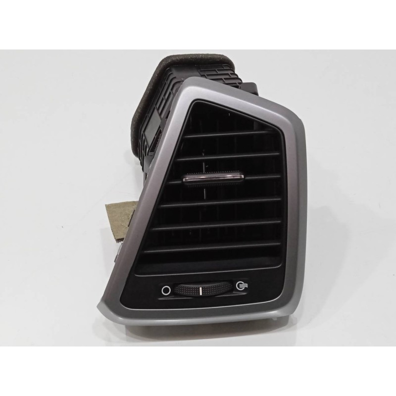 Recambio de rejilla aireadora para hyundai tucson 1.7 crdi cat referencia OEM IAM 97490D7000  