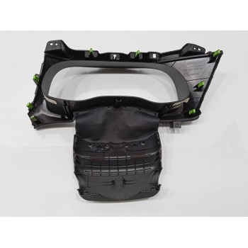 Recambio de moldura para hyundai tucson 1.7 crdi cat referencia OEM IAM 84721D7000  