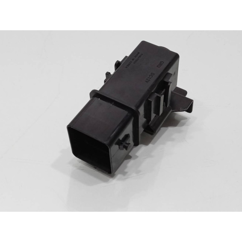 Recambio de rele para hyundai tucson 1.7 crdi cat referencia OEM IAM 368302A701  