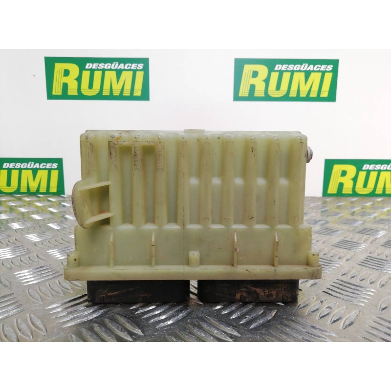 Recambio de rele para opel astra g berlina club referencia OEM IAM 24410130 15396912 