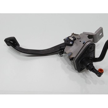 Recambio de pedal embrague para hyundai tucson 1.7 crdi cat referencia OEM IAM 32802D3000  