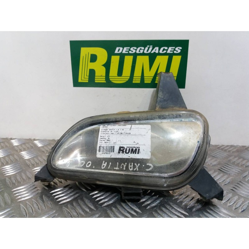 Recambio de faro antiniebla izquierdo para citroën xantia berlina 1.8 16v sx referencia OEM IAM   