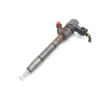 Recambio de inyector para kia sportage concept 4x2 referencia OEM IAM 338002A800  