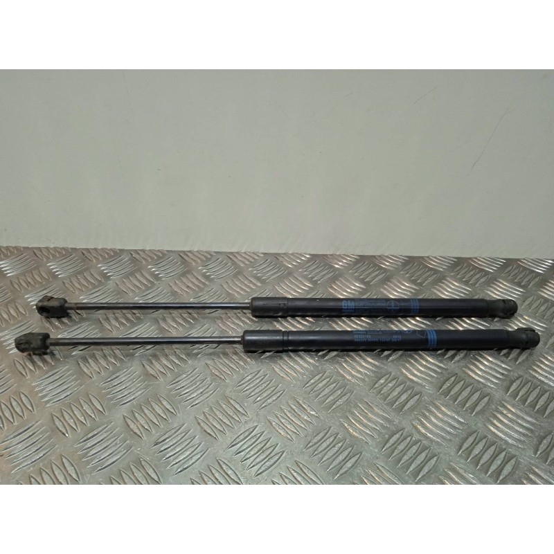 Recambio de amortiguadores maletero / porton para opel vectra c berlina club referencia OEM IAM 13220159  
