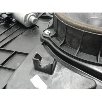 Recambio de elevalunas delantero derecho para hyundai tucson 1.7 crdi cat referencia OEM IAM 82480D7180  