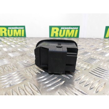 Recambio de mando elevalunas delantero izquierdo para peugeot 206 berlina xn referencia OEM IAM   