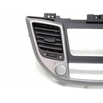 Recambio de rejilla aireadora para hyundai tucson 1.7 crdi cat referencia OEM IAM 84740D7200  