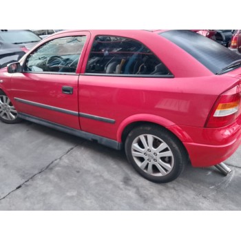 opel astra g berlina del año 1998