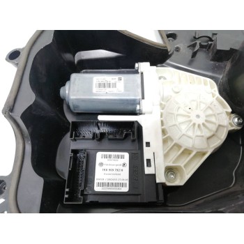 Recambio de elevalunas delantero derecho para seat leon (1p1) referencia OEM IAM 1P0837402A  