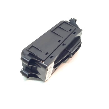 Recambio de interruptor para hyundai tucson 1.7 crdi cat referencia OEM IAM 93300D7600  