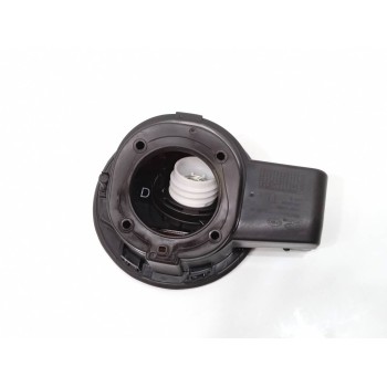 Recambio de tapa exterior combustible para hyundai tucson 1.7 crdi cat referencia OEM IAM 69513D7000  