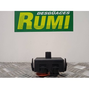 Recambio de warning para renault clio grandtour dynamique referencia OEM IAM 8200214896 8200483813 8200409382